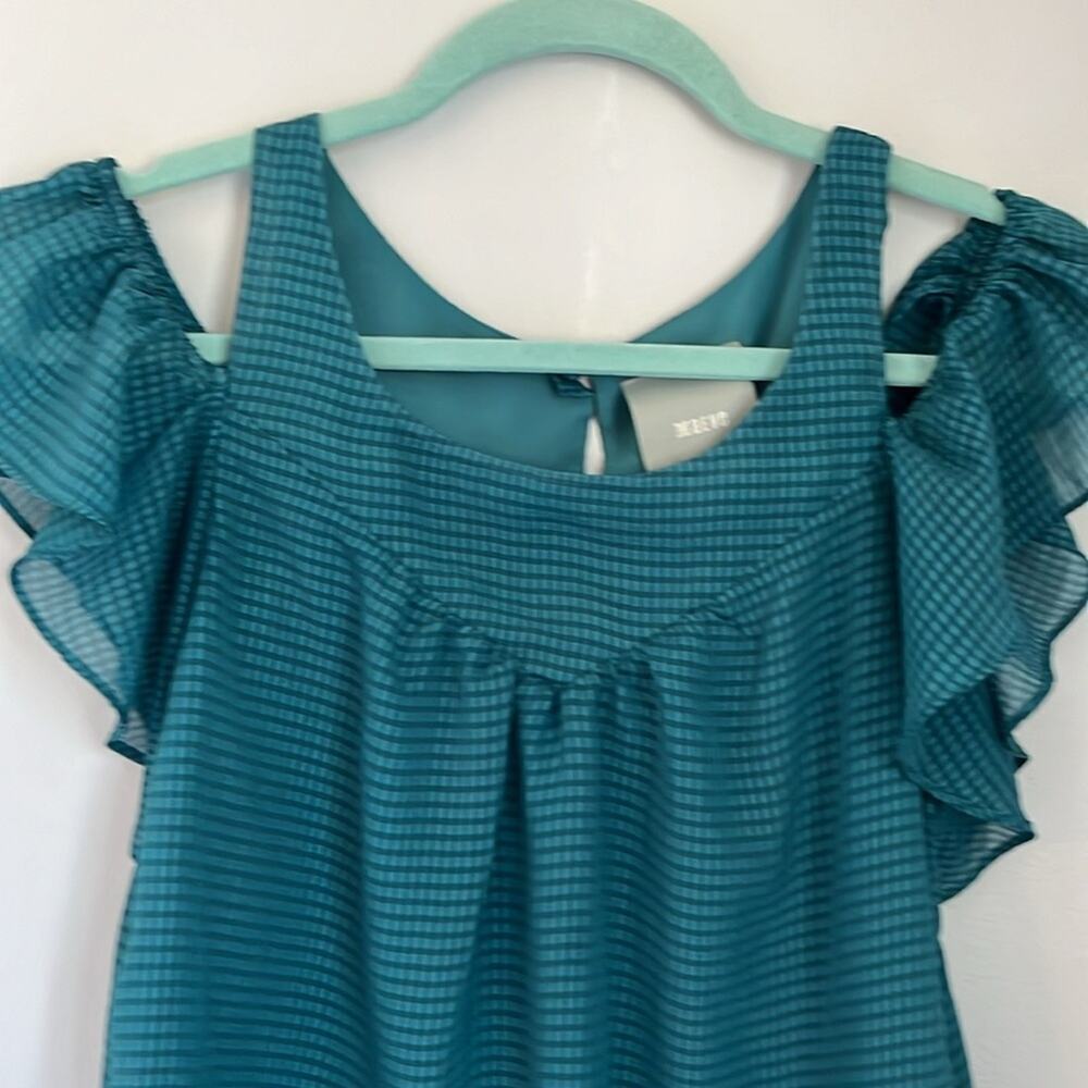 Anthropologie Maeve off the shoulder tank top. Size 0 - Picture 2 of 6